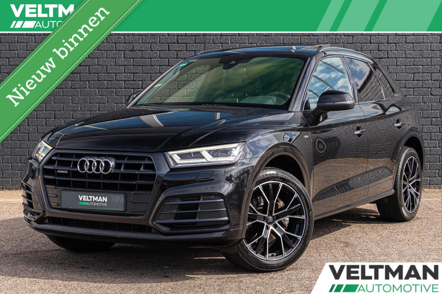 Audi Q5 - 2.0 TFSI quattro Sport S Line Black Edition PANO TREKHAAK B&O - AutoWereld.nl