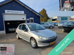 Peugeot 206 - 1.4 XR Garantie, alle inruil mogelijk