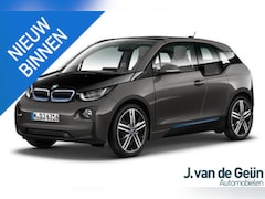 BMW i3 - Basis Comfort 22 kWh | Warmtepomp| Camera | Park Assistent | 20" | Org NL