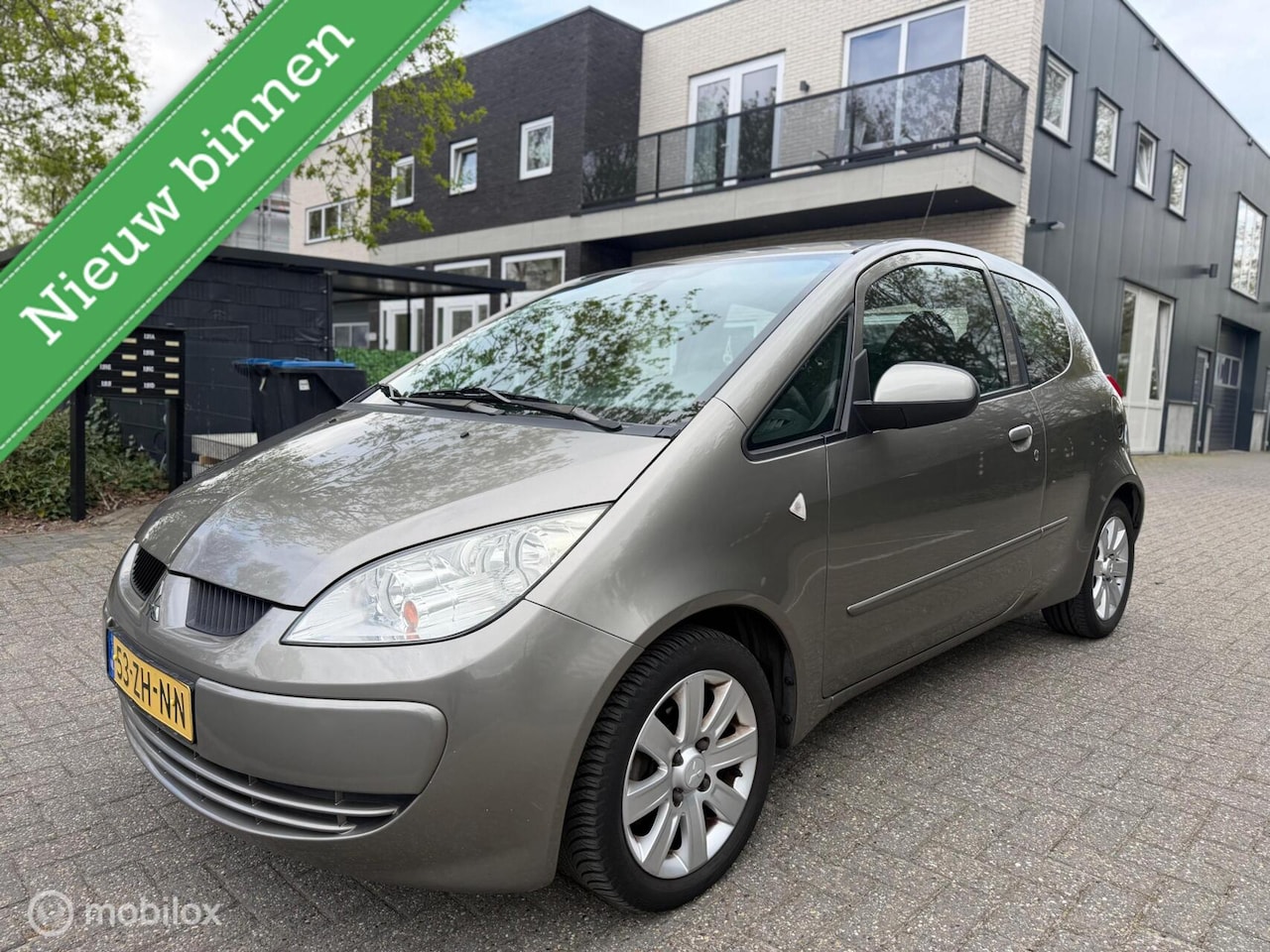 Mitsubishi Colt - 1.3 Invite+|Automaat|Nwe apk|Airco|Top Auto - AutoWereld.nl