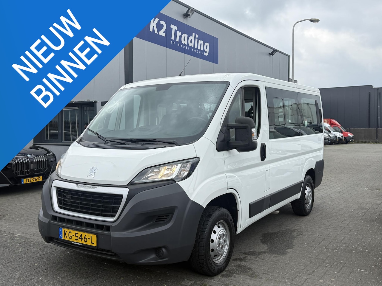Peugeot Boxer - 330 2.0 BlueHDI L1H1 S&S 9 persoons Euro 6 Incl BPM en BTW - AutoWereld.nl