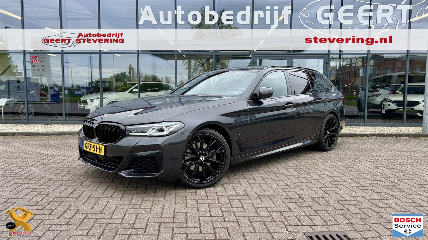 BMW 5-serie Touring - (g31) 520I M-Sport / Laser / Pano / Adap-Cruise / Trekhaak - AutoWereld.nl