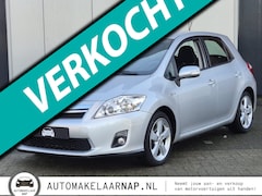 Toyota Auris - 1.8 Full Hybrid Limited / Dealer onderhouden / Trekhaak /