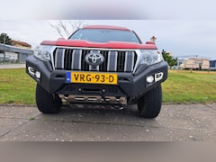 Toyota Land Cruiser - 2.8 D-4D-F Challenger High Roof Blind Van Twin drawer system met fridge slider. Lifepo4 accu, lier, winchbumper