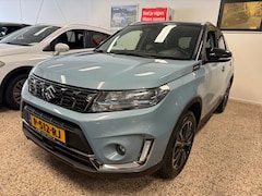 Suzuki Vitara - 1.4 Boosterjet Style Smart Hybrid | Navi | Carplay | Trekhaak |10 jaar garantie