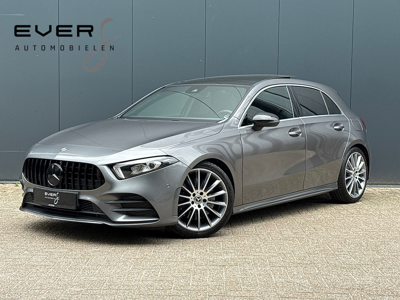 Mercedes-Benz A-klasse - 250 250, 224PK, A35/Optiek, AMG, Pano/Dak, Sport/Uitlaat, Wide/Screen, Sport/Stoelen, Led, PDC - AutoWereld.nl