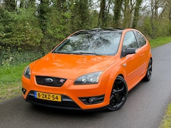 Ford Focus - 2.5-20V ST |Milltek | Recaro |