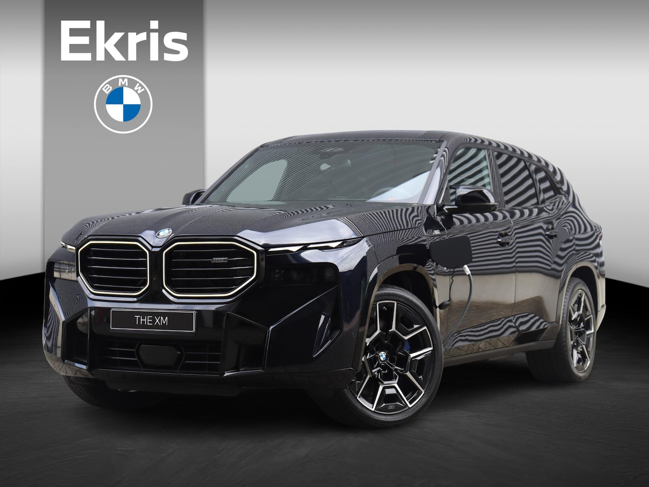 BMW XM - PHEV 50e 30 kWh | Bowers & Wilkins | Driving Assistant Prof. | Trekhaak | 22'' LMV - AutoWereld.nl