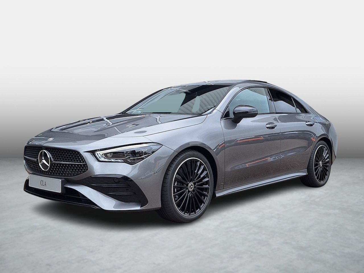Mercedes-Benz CLA-Klasse - 200 AMG Line | Premium Pakket | Night Pakket | Winter Pakket | Panoramadak | Trekhaak | Bu - AutoWereld.nl