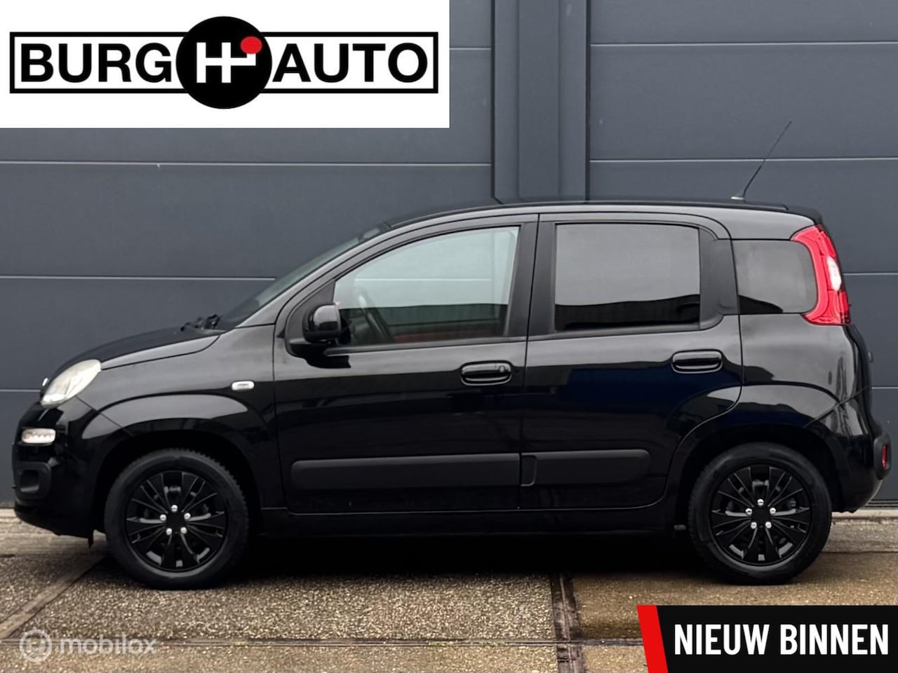 Fiat Panda - 0.9 TwinAir Lounge - 2E EIGENAAR - AIRCO - EL. RAMEN - CPV - GETINT GLAS - NAP - NL AUTO - - AutoWereld.nl
