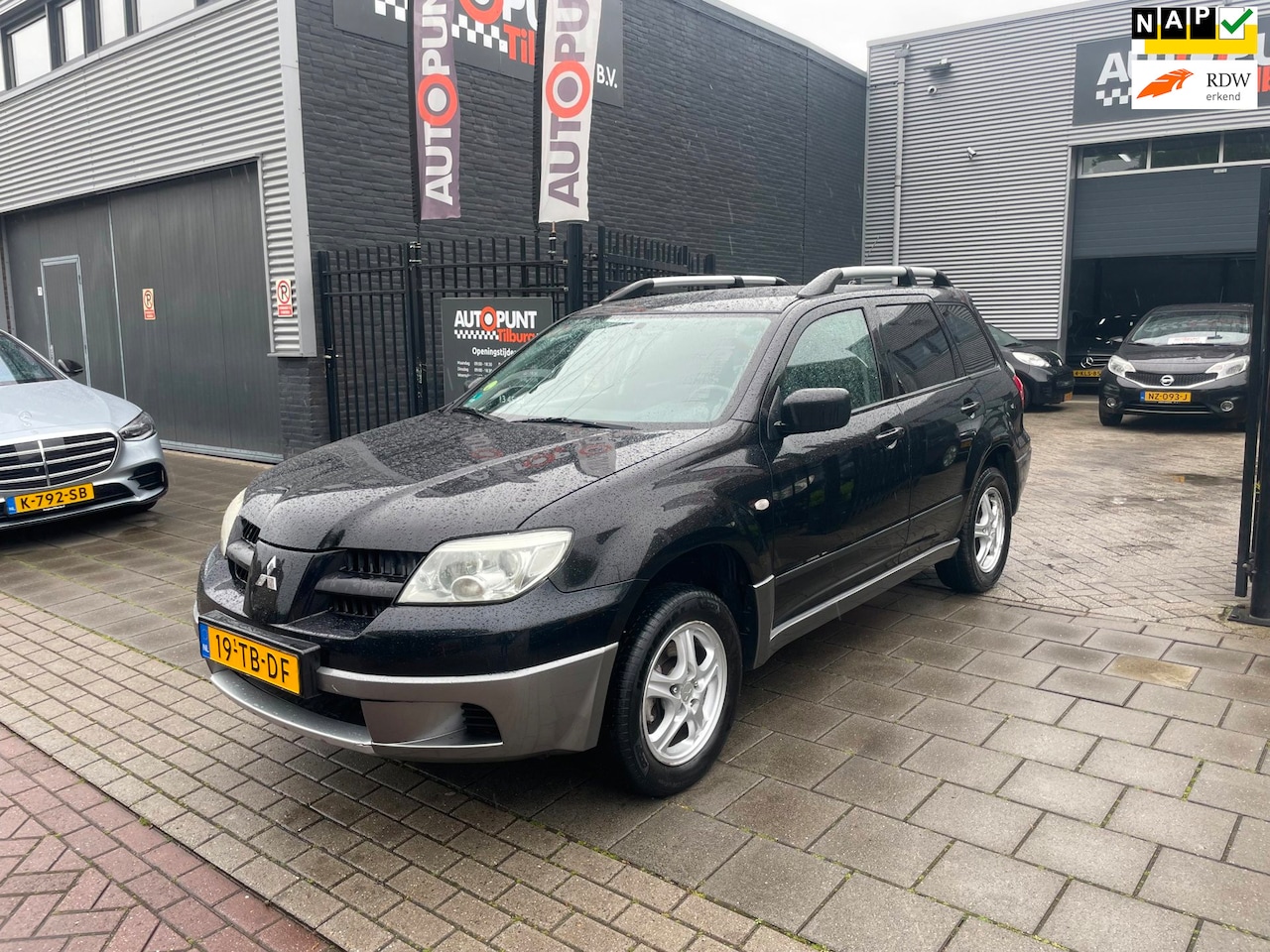 Mitsubishi Outlander Sport - 2.0 Invite+ 3e Eigenaar! Trekhaak Airco NAP APK - AutoWereld.nl