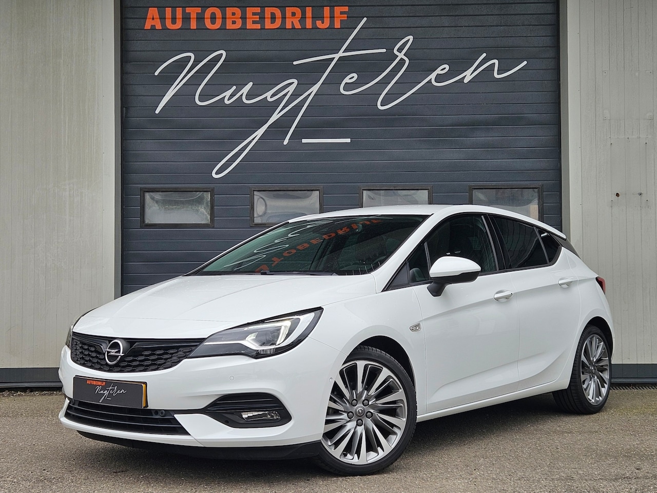 Opel Astra - 1.2 Elegance|Matrix LED|Camera|NAP|Sportstoelen| - AutoWereld.nl