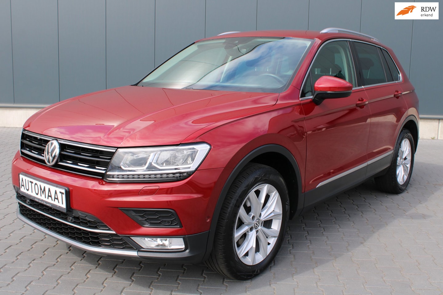 Volkswagen Tiguan - 1.4 TSI Comfort&Design 4Motion CARAVANTREKKER TREKHAAK - AutoWereld.nl