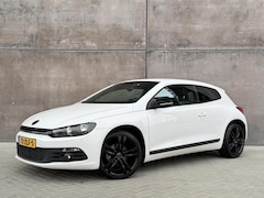 Volkswagen Scirocco - 1.4 TSI Highline | Orgi. NL | Carplay | Climate control | Cruise control | 18 inch | Sport