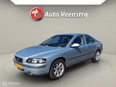 Volvo S60 - 2.4 Edition|TWEEDE EIGENAAR|CRUISE|CLIMA|TREKHAAK
