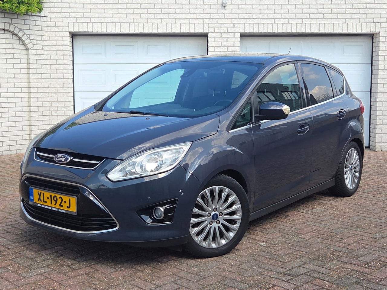 Ford C-Max - 1.6 EcoBoost Titanium Panorama-Cruise-Navi-Camera - AutoWereld.nl