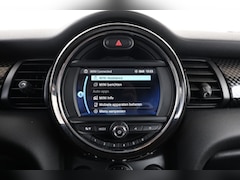 MINI Mini-Electric - Essential 33 kWh Navigatie / cruise control / Sportstoelen / Led Pakket / DAB