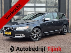 Volvo V70 - 1.6 T4 Limited Edition | Xenon | Navi | Stoelverwarming | Trekhaak | Leder | All-seasons |