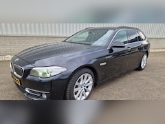 BMW 5-serie Touring - 530d Luxury Edition LET OP MOTORSCHADE