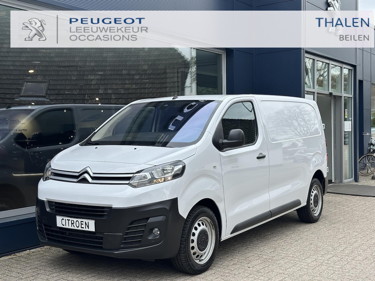 Citroën Jumpy - 2.0 BlueHDI 145 PK L2 Club | Automaat | Zakelijk BPM Vrij | 3-Zits | Slechts 14.670 KM | N - AutoWereld.nl