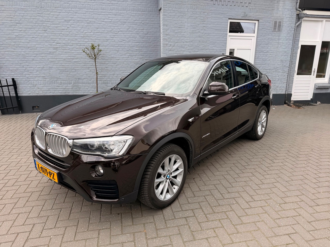 BMW X4 - XDrive28i | NAVI | LEER | LED | STOELVERWARMING | - AutoWereld.nl