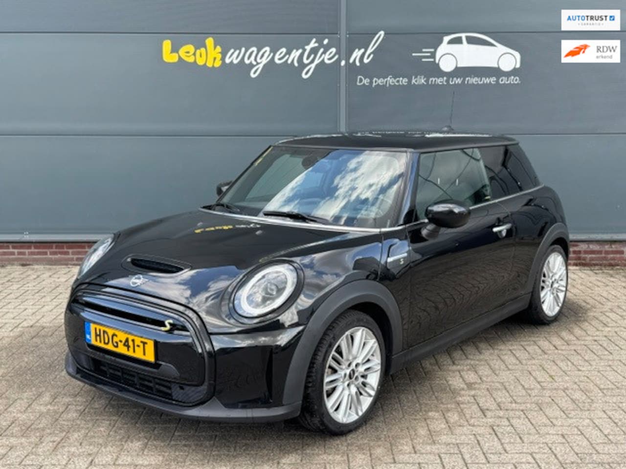 MINI Mini-Electric - Collection *carplay *navi *stoelverw. - AutoWereld.nl