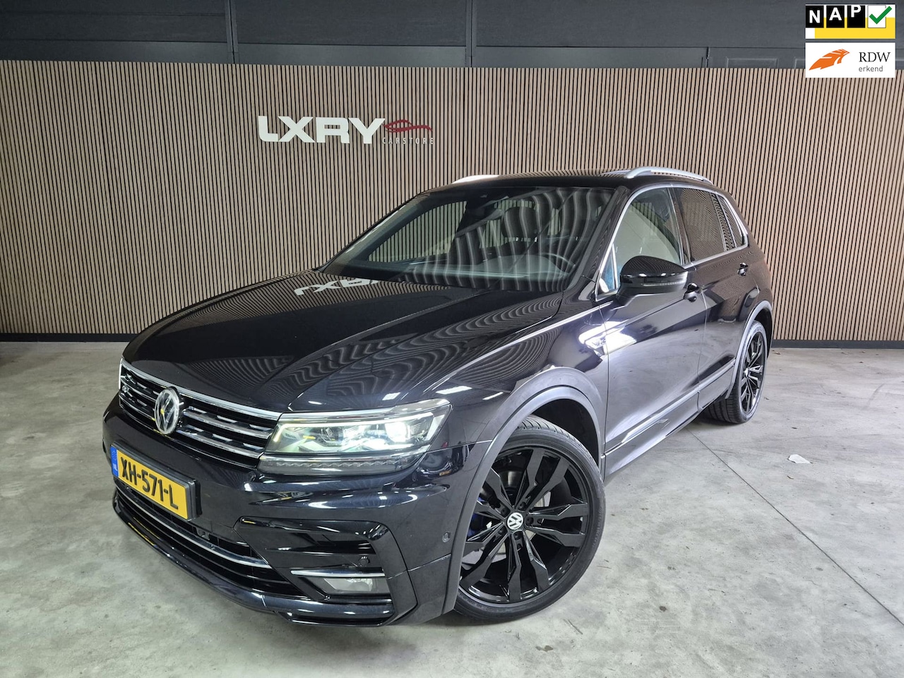 Volkswagen Tiguan - 1.5 TSI ACT Highline Business R | Navi | Clima | Pano | Camera | - AutoWereld.nl