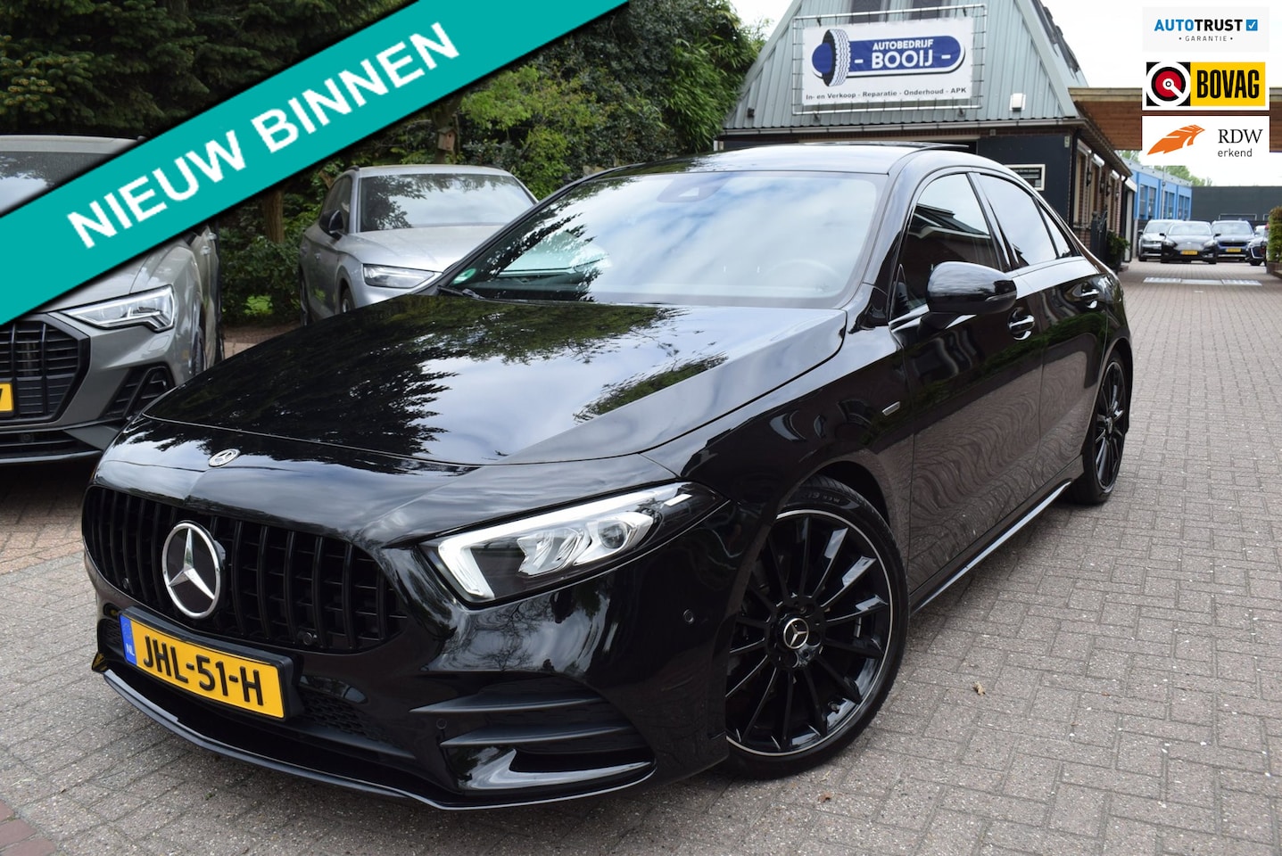 Mercedes-Benz A-klasse - 200 EDITION/AMG Line/PANODAK/CAMERA/CARPLAY/CRUISE/SFEERVERL/XENON/AUTOMAAT/19 INCH - AutoWereld.nl