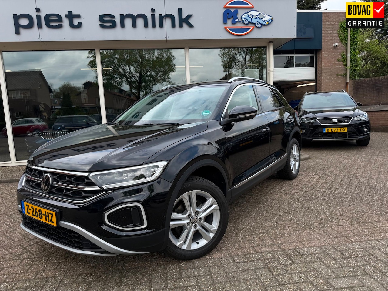 Volkswagen T-Roc - 1.5 TSI R-Line 1.5 TSI R-Line - AutoWereld.nl