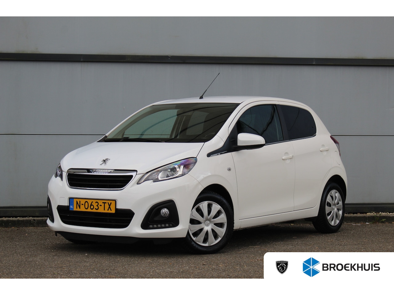 Peugeot 108 - 1.0 e-VTi Active | Camera | CarPlay | Electrisch pakket | Privacy Glass | Mistlampen | Cam - AutoWereld.nl