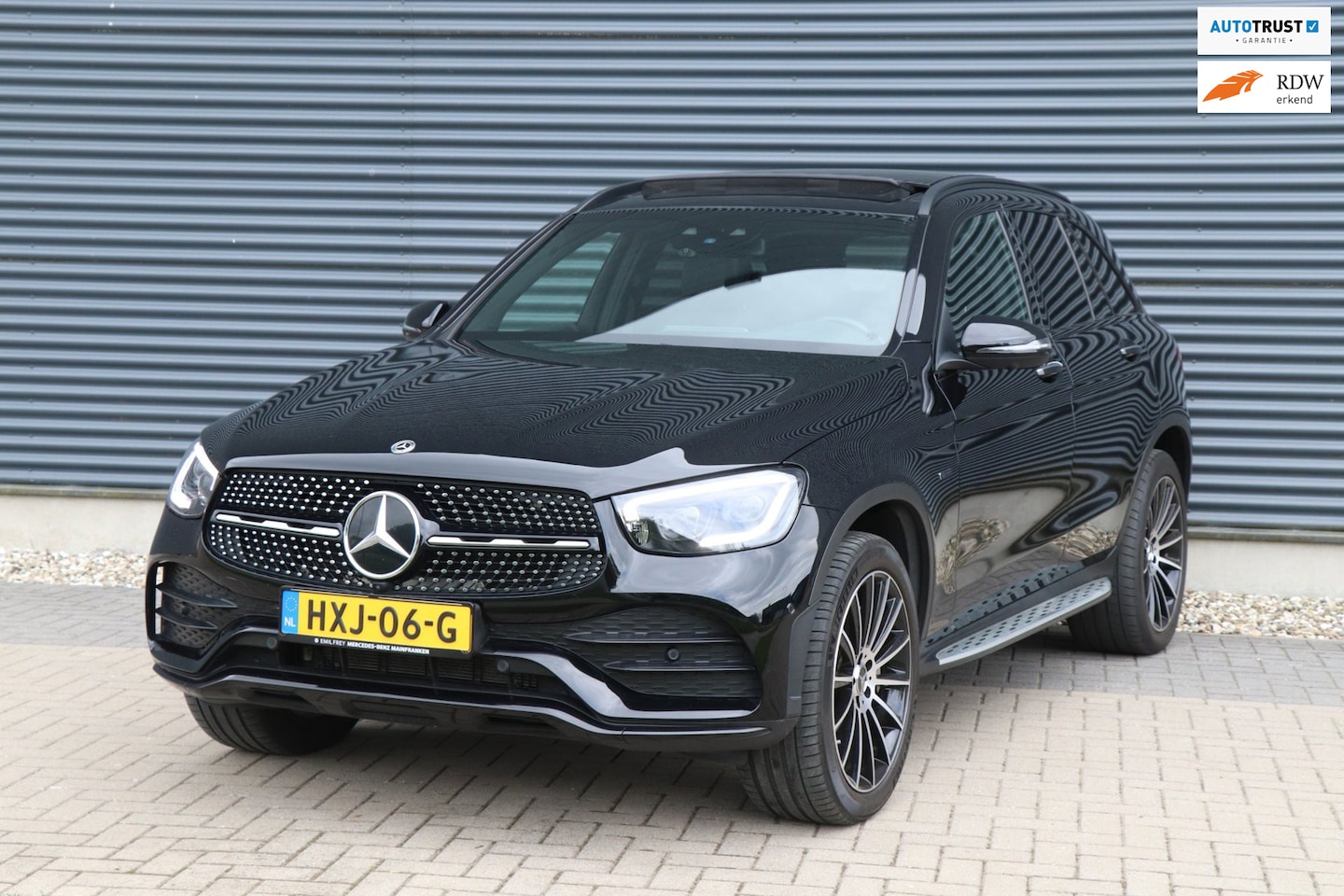 Mercedes-Benz GLC-klasse - 300e | AMG / PANO / VOL! - AutoWereld.nl