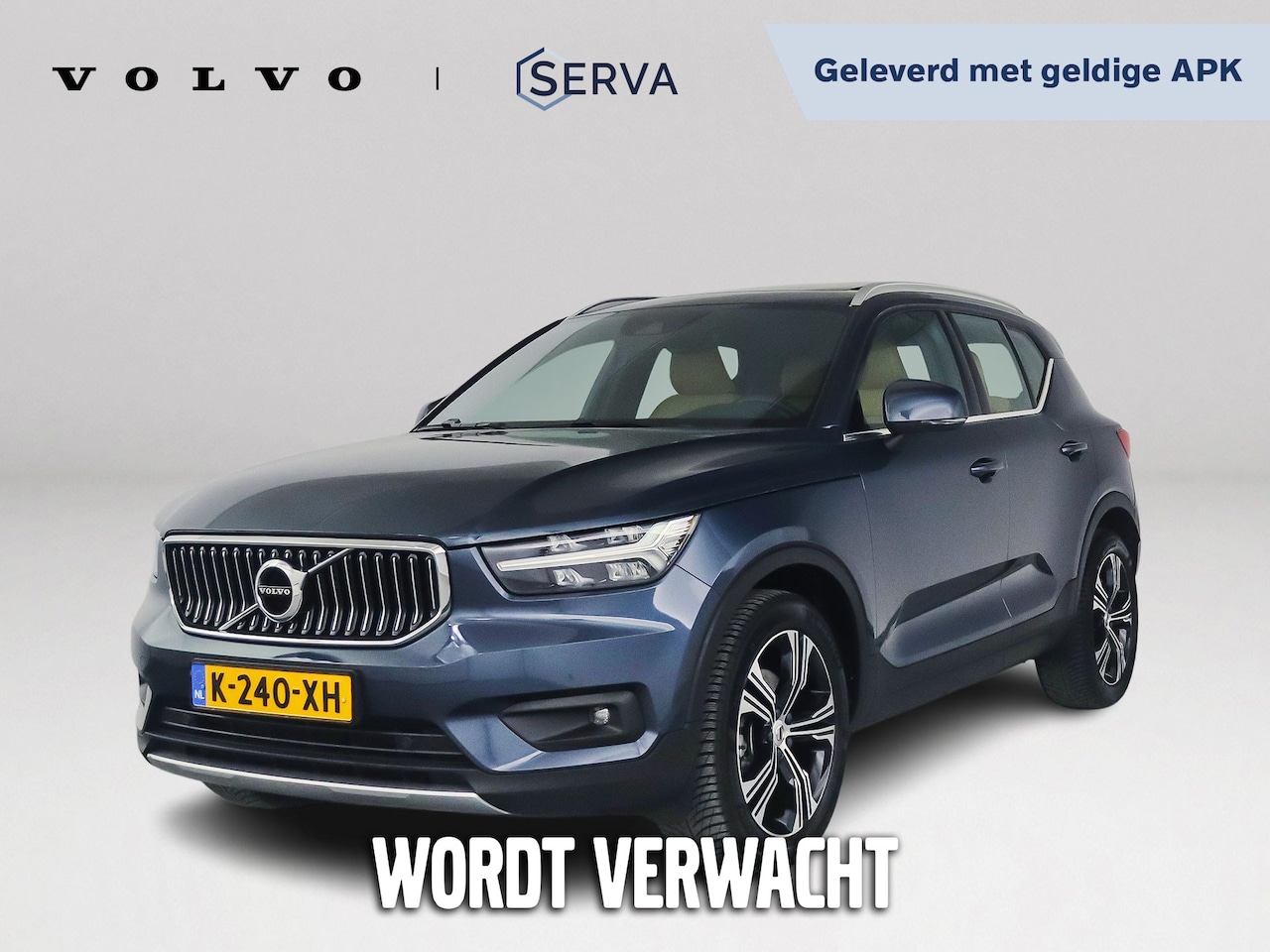 Volvo XC40 - B4 Inscription | Panoramadak | Park assist | Cruise control | Elektrische stoelen - AutoWereld.nl