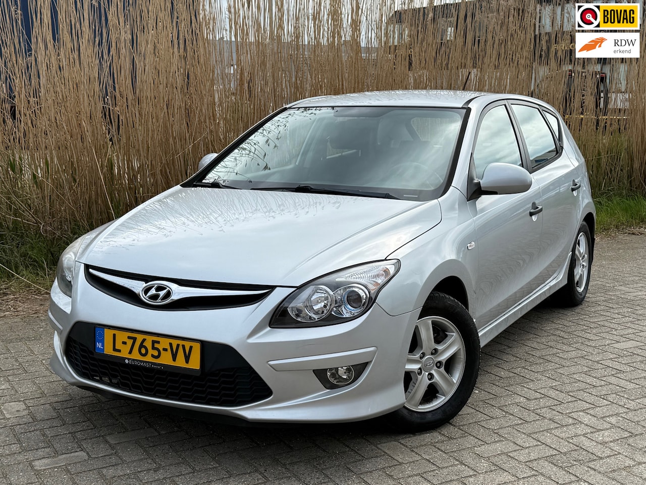 Hyundai i30 - 1.4i i-Drive Airco Elektrische Ramen 5d Nieuwe Apk - AutoWereld.nl