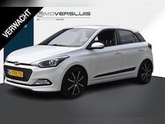 Hyundai i20 - 1.2 HP i-Motion Airco | Cruise | Trekhaak | Goed Onderhouden | 12 mnd BOVAG garantie | Wha