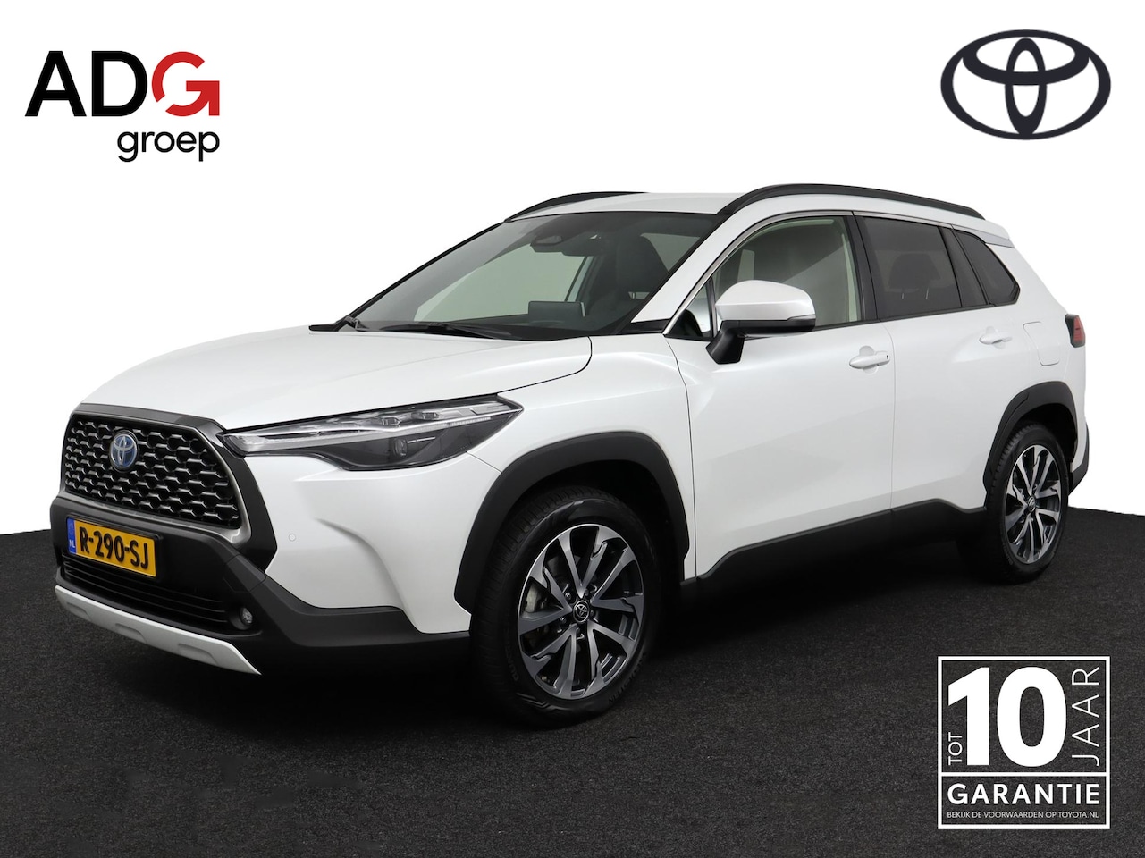 Toyota Corolla Cross - 2.0 High Power Hybrid First Edition | Stoelverwarming | Navigatie | Trekhaak | Parkeersens - AutoWereld.nl