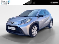 Toyota Aygo X - 1.0 VVT-i MT Play Airco | 4 seizoen banden | Achteruitrij camera |Adaptieve cruise control