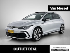 Volkswagen Golf - 1.5 eTSI R-Line Business 150 PK | R-Line | Automaat | Panoramadak | Stoelverwarming | App