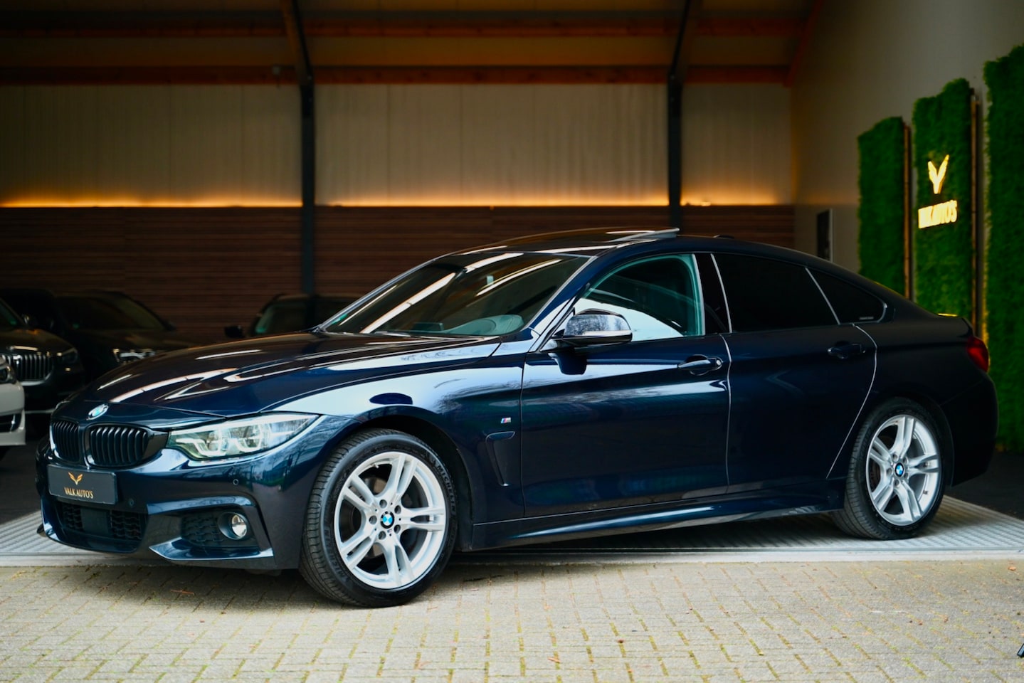 BMW 4-serie Gran Coupé - 420i M-Sport - Active Cruise Control - Schuifdak - Keyless Entry - HUD - Adaptieve LED Kop - AutoWereld.nl