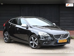 Volvo V40 - 2.0 T4 Business Sport R Design/Navigatie/Parkeersensor/Stoelverwarming/Trekhaak