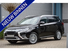 Mitsubishi Outlander - 2.4 PHEV Instyle LED | CAMERA | CAR PLAY | STOELVERWARMING