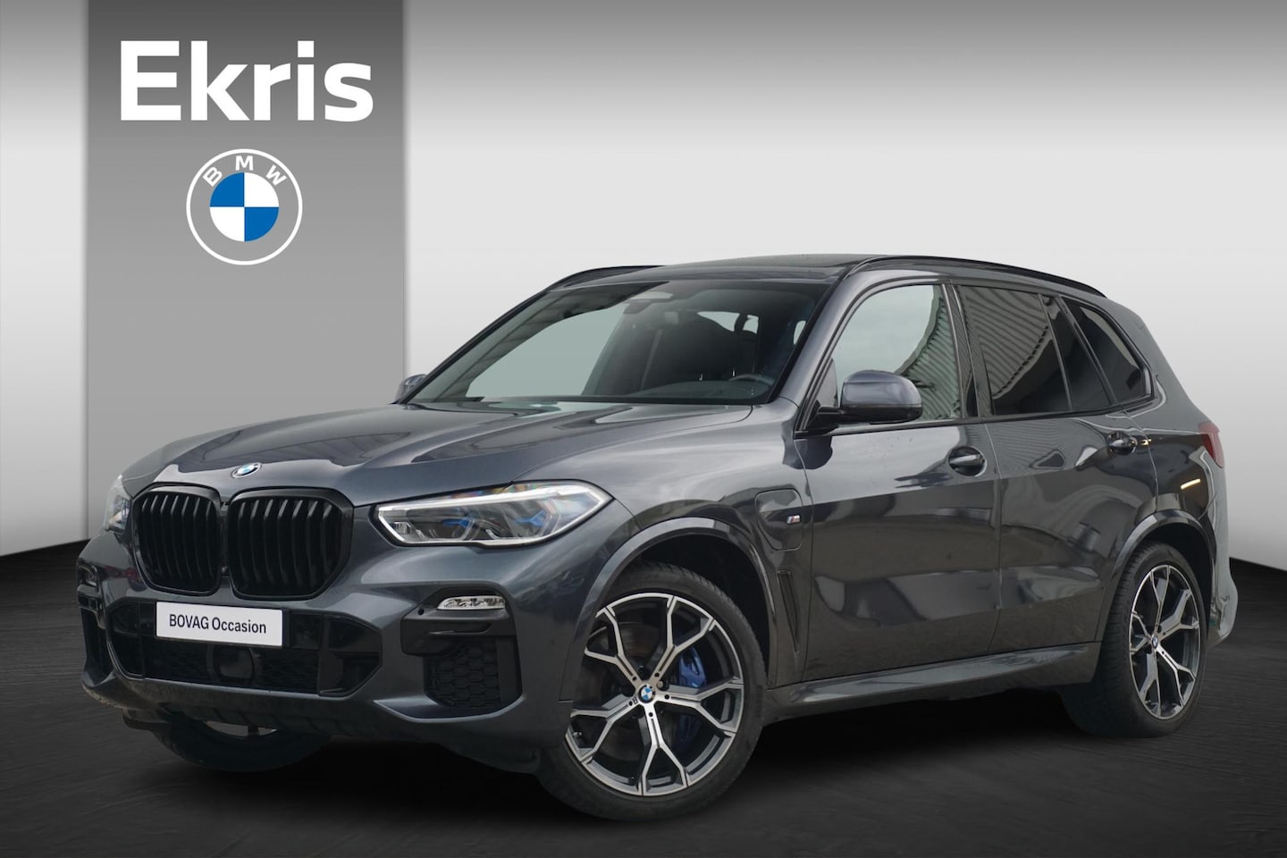 BMW X5 - xDrive45e M Sport | Trekhaak / Schuif-kanteldak / Soft-Close / Head-up / BMW Laserlicht / - AutoWereld.nl