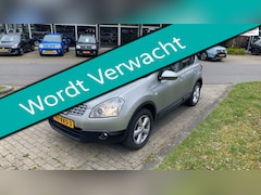 Nissan Qashqai - 1.6i 114pk Clima Cruise Navi Trekhaak 1200kg. Panorama
