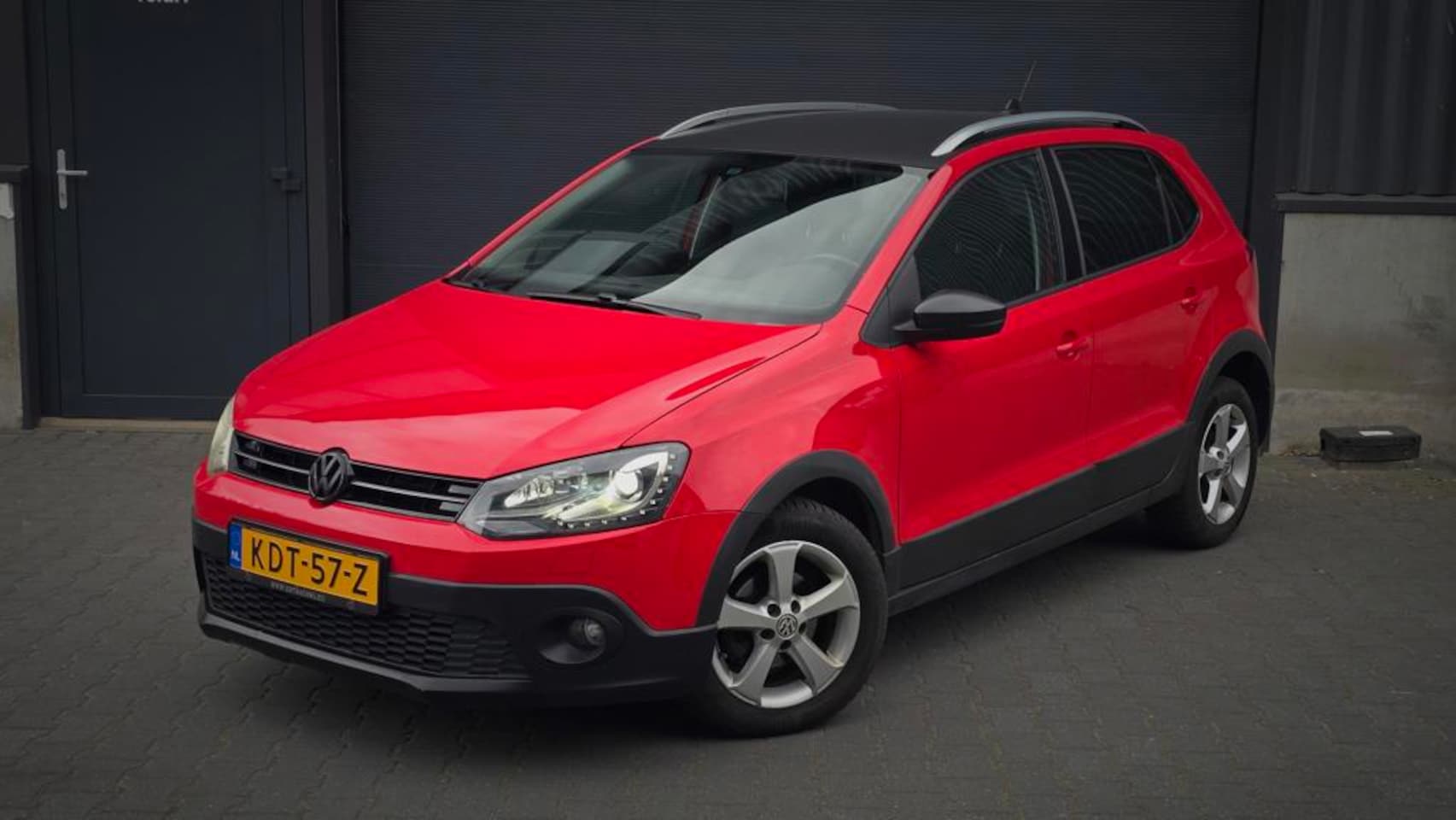 Volkswagen Polo - 1.2 TSI Cross Cruise C. 105Pk Xenon Highline - AutoWereld.nl