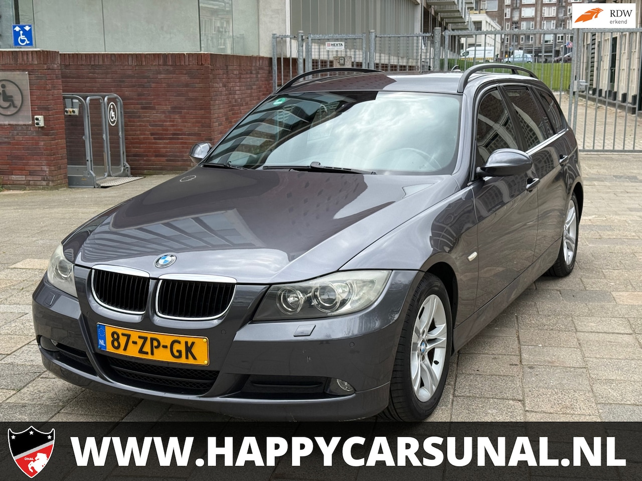 BMW 3-serie Touring - 320i Business Line 320i Business Line, NIEUWE APK, NAVI - AutoWereld.nl