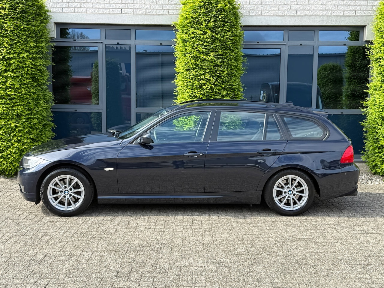 BMW 3-serie Touring - 316i Business Line 316i Business Line - AutoWereld.nl