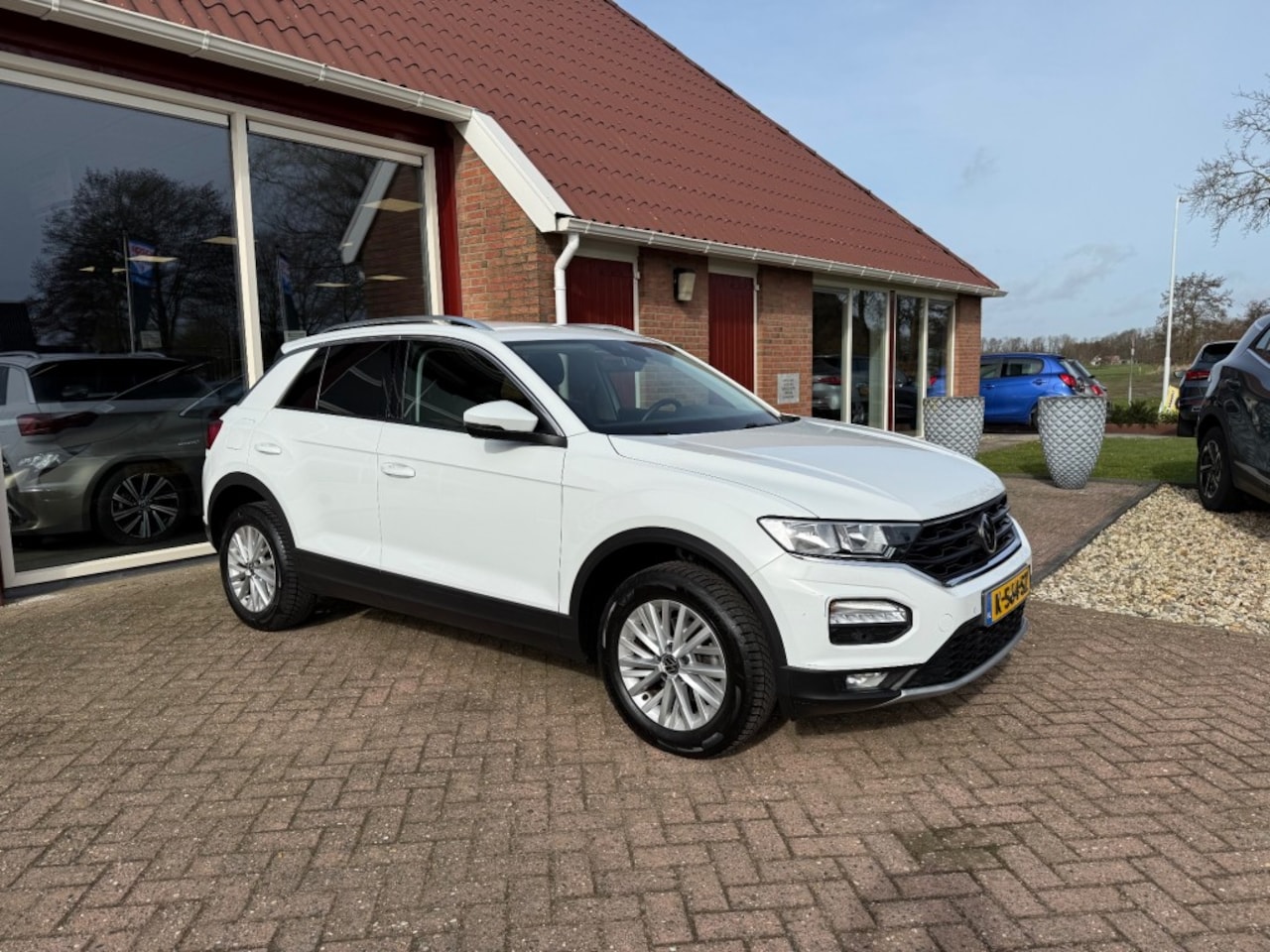Volkswagen T-Roc - 1.5 TSI STYLE BUSINESS AUTOMAAT - AutoWereld.nl
