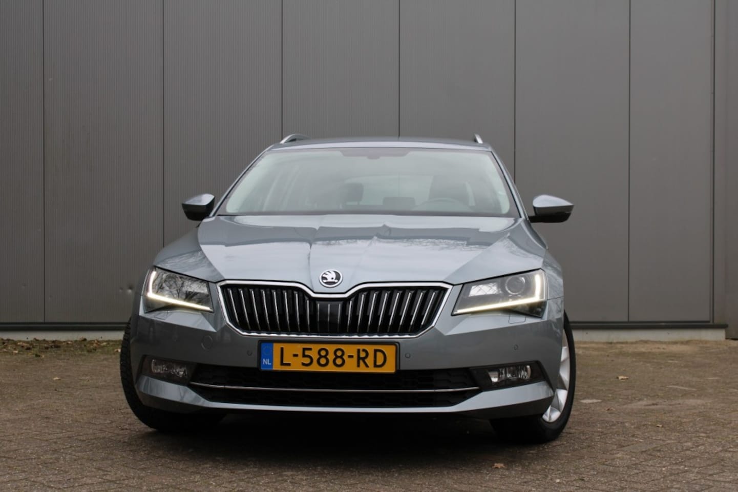 Skoda Superb - AutoWereld.nl