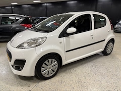 Peugeot 107 - 1.0 Airco 5 Deurs NL auto NAP Autopas Radio AUX