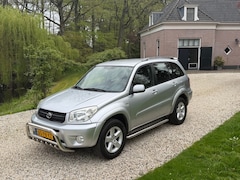 Toyota RAV4 - 2.0-16V VVT-I SOL 4x4 Automaat #RIJKLAAR