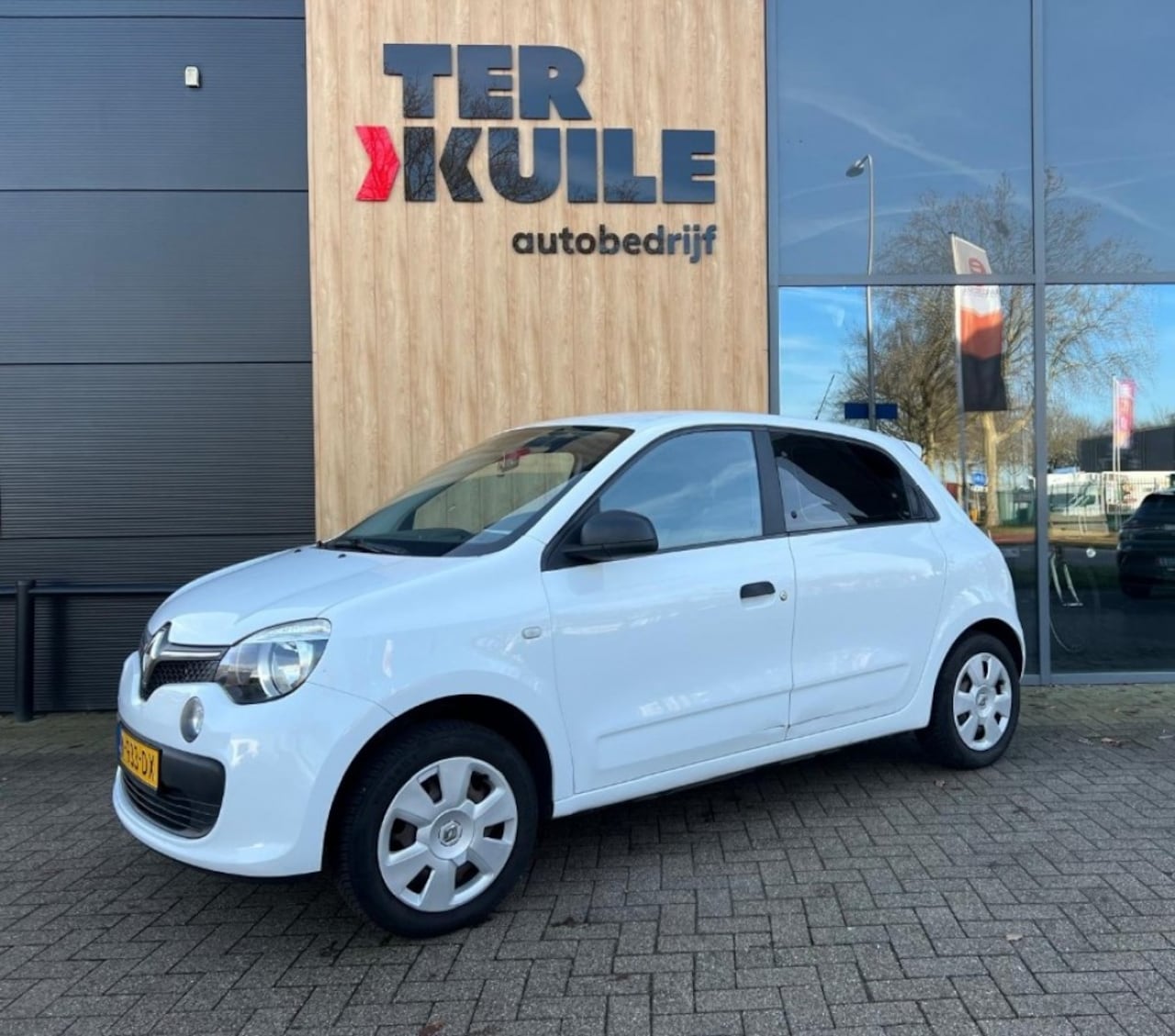 Renault Twingo - 1.0 SCE 2015 AUTHENTIQUE 5Drs! Hoge zit! - AutoWereld.nl